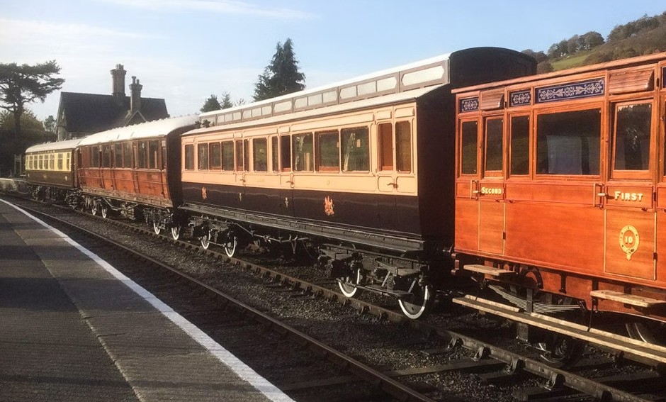 Queen Victoria Golden Jubilee Railway Carriage. Afternoon tea on a heritage steam train through Yorkshire Dales from Embsay to Bolton Abbey.
